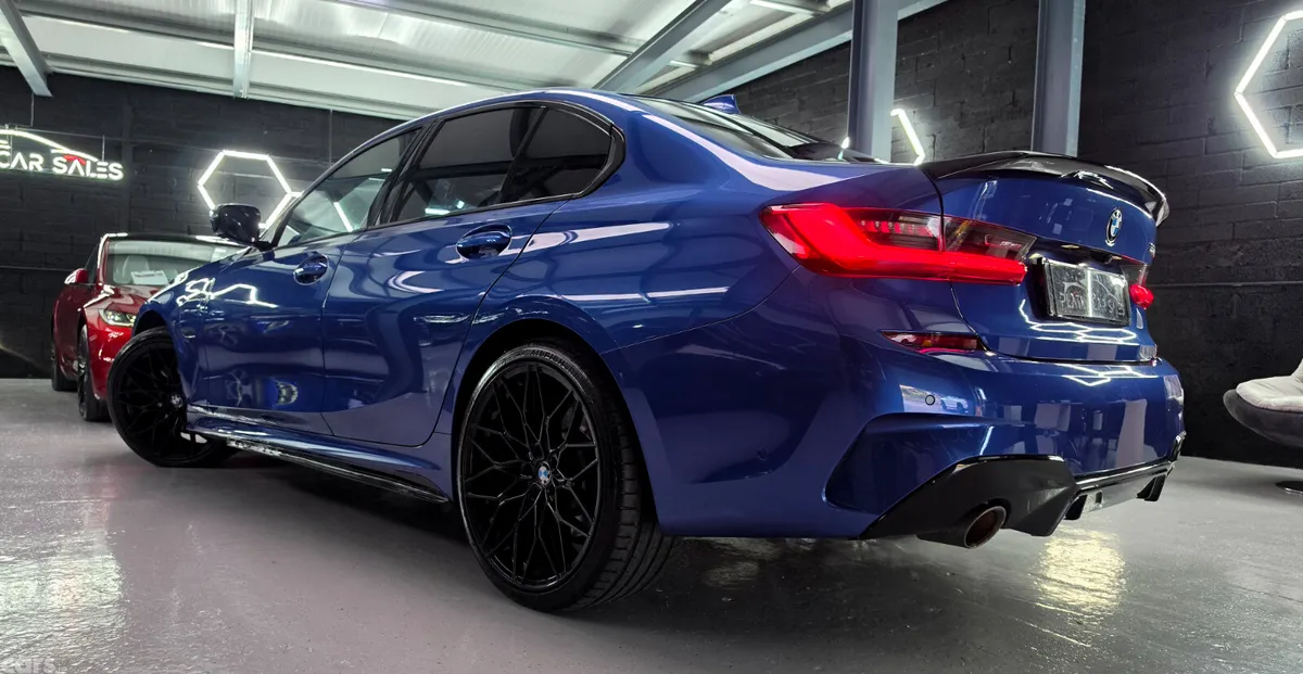 BMW 3-Series Saloon, Petrol Plug-in Hybrid, 2020, Blue