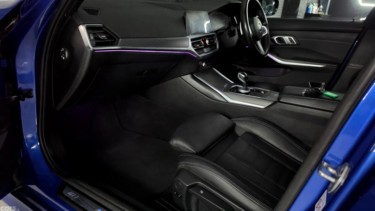 BMW 3-Series Saloon, Petrol Plug-in Hybrid, 2020, Blue