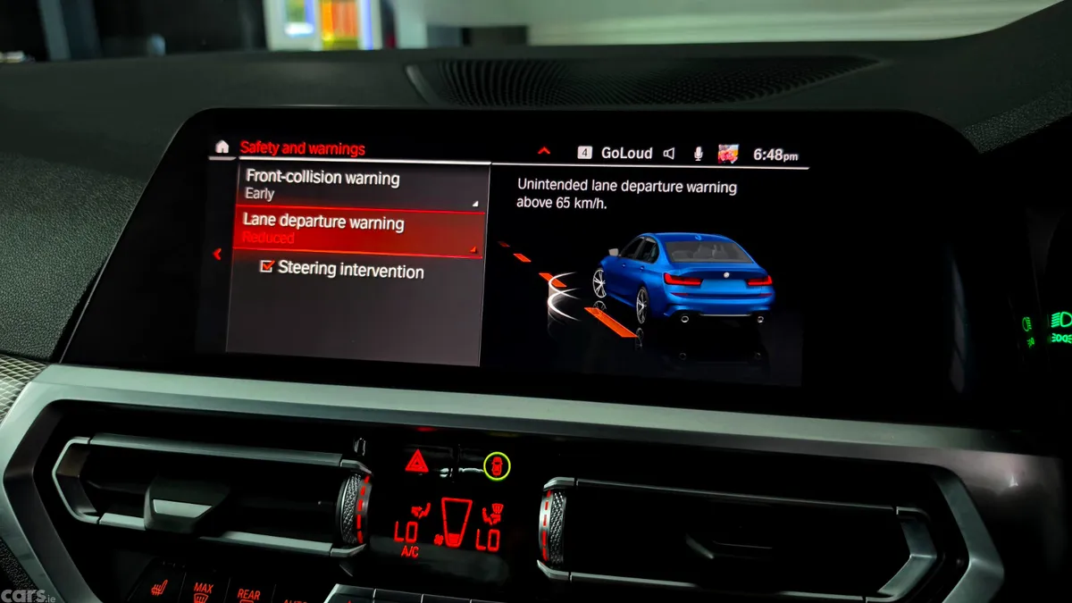 BMW 3-Series Saloon, Petrol Plug-in Hybrid, 2020, Blue