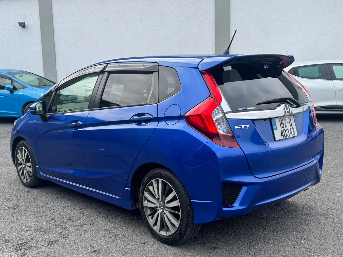 Honda Fit Hatchback, Petrol Hybrid, 2015, Blue