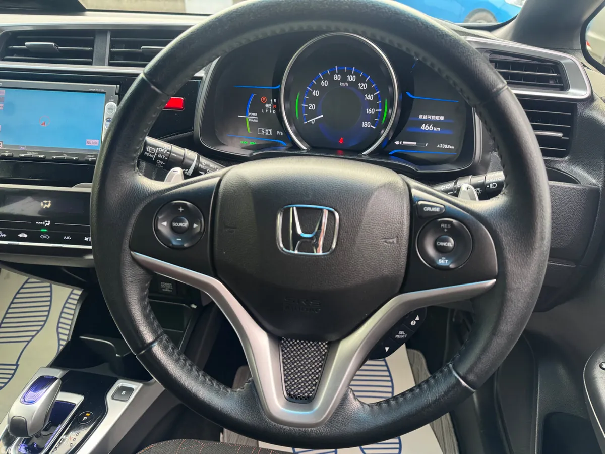 Honda Fit Hatchback, Petrol Hybrid, 2015, Blue