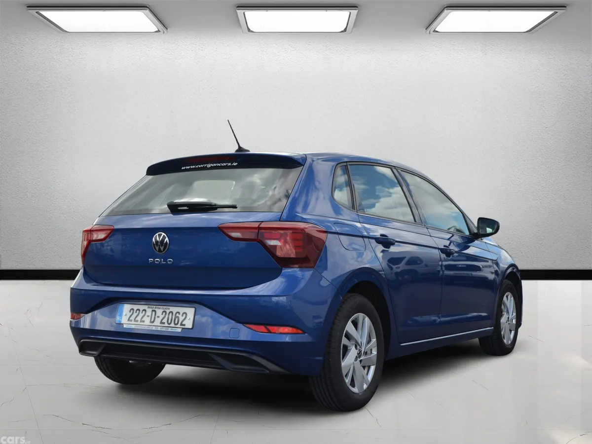 Volkswagen Polo Hatchback, Petrol, 2022, Blue