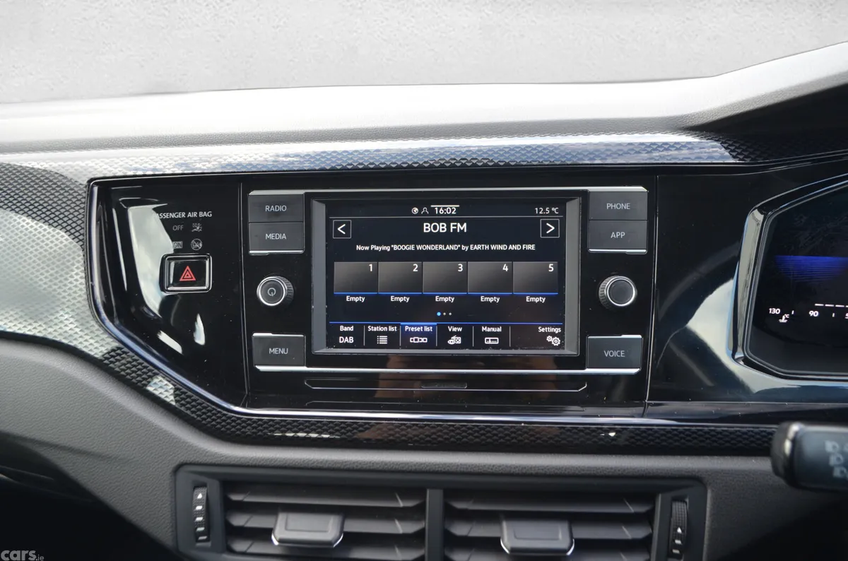 Volkswagen Polo Hatchback, Petrol, 2022, Blue