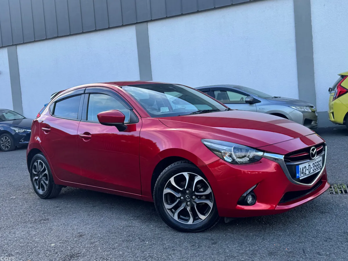 Mazda Demio Hatchback, Diesel, 2014, Red