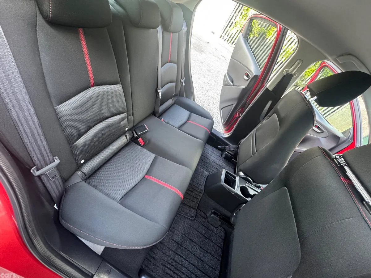 Mazda Demio Hatchback, Diesel, 2014, Red
