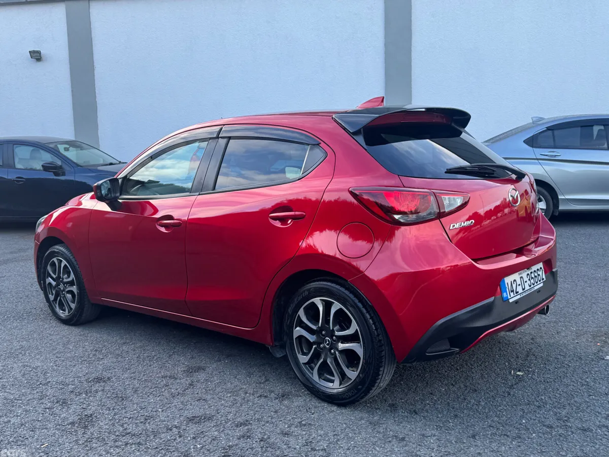 Mazda Demio Hatchback, Diesel, 2014, Red