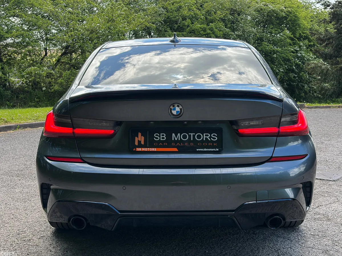 BMW 3-Series Saloon, Diesel, 2019, Grey