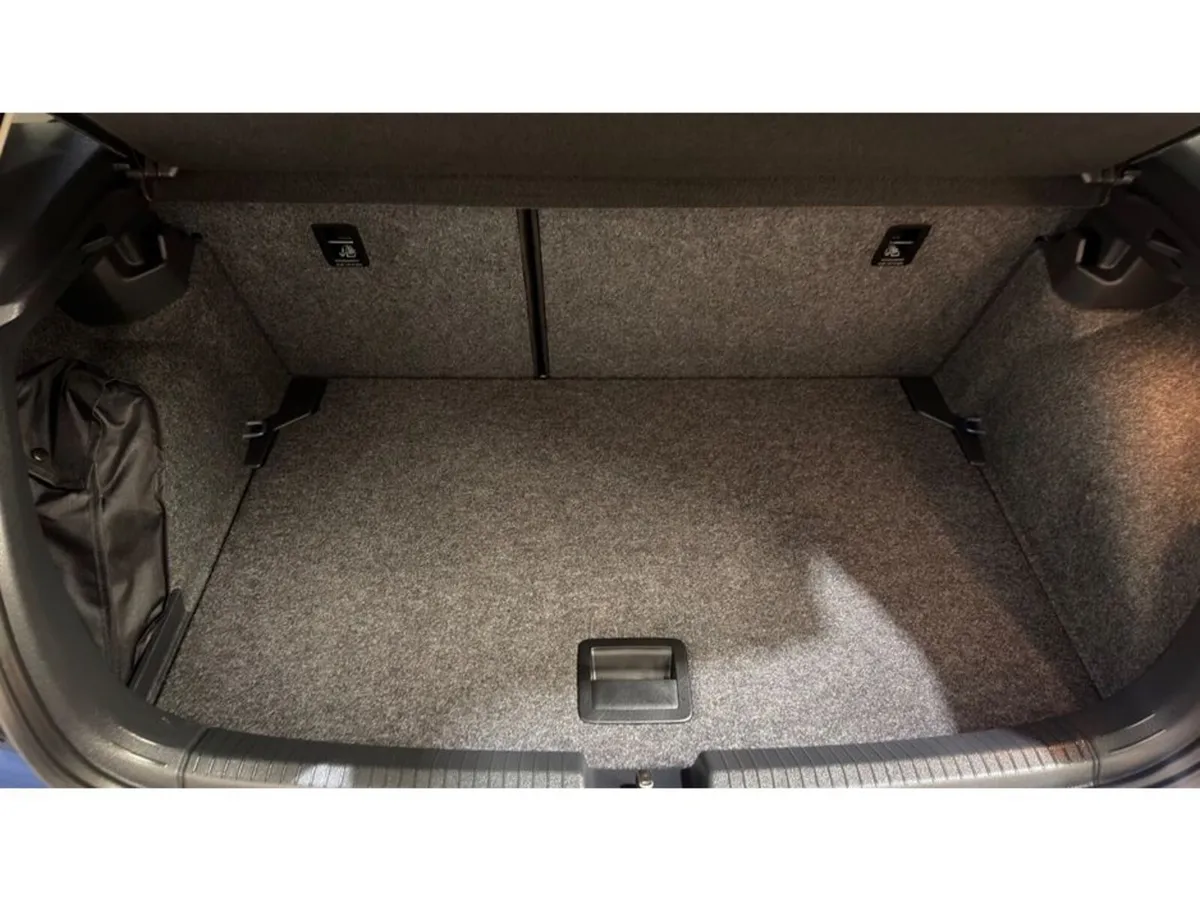Volkswagen Polo Hatchback, Petrol, 2019, Blue