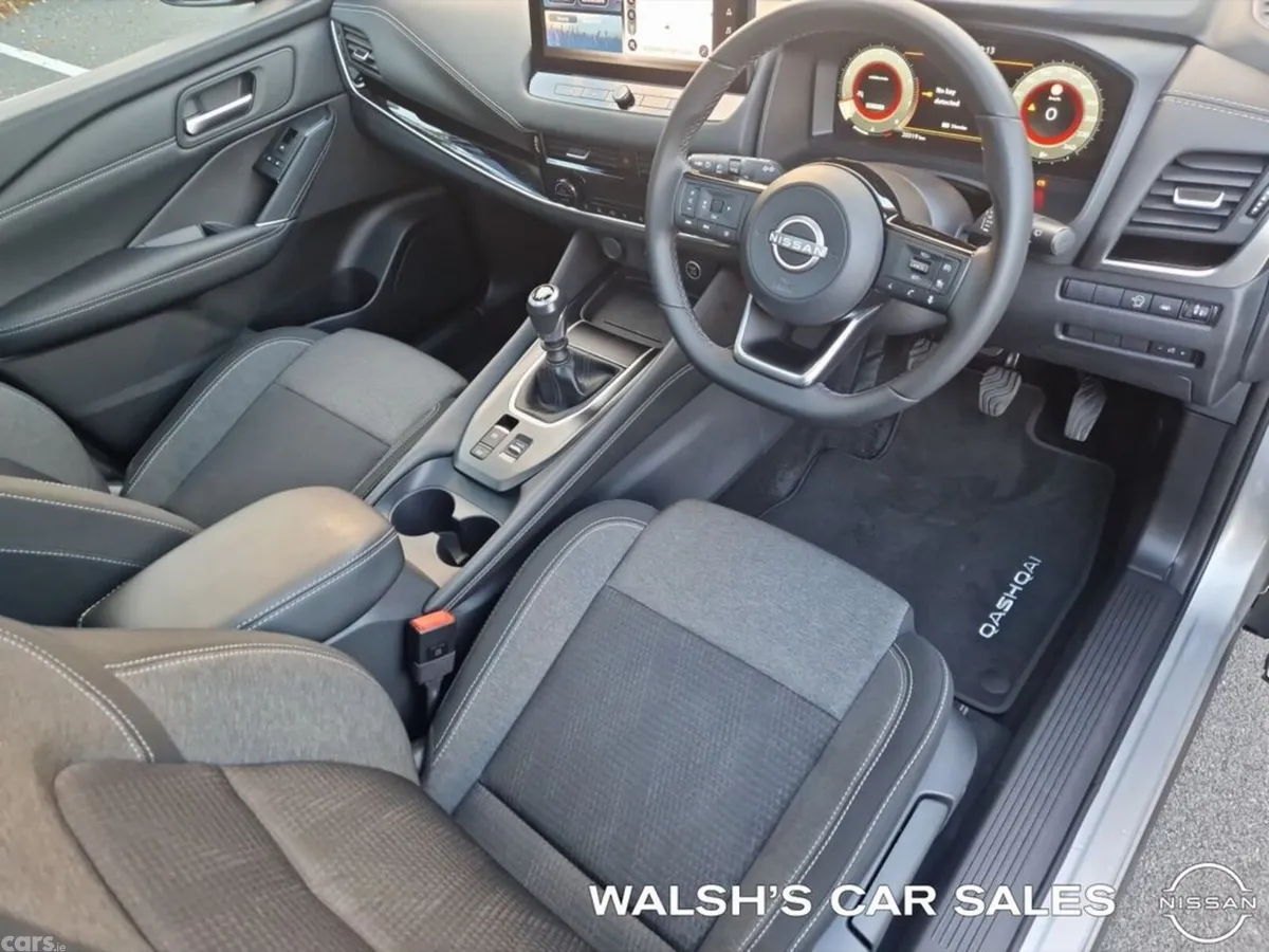 Nissan Qashqai SUV, Petrol, 2024, Silver