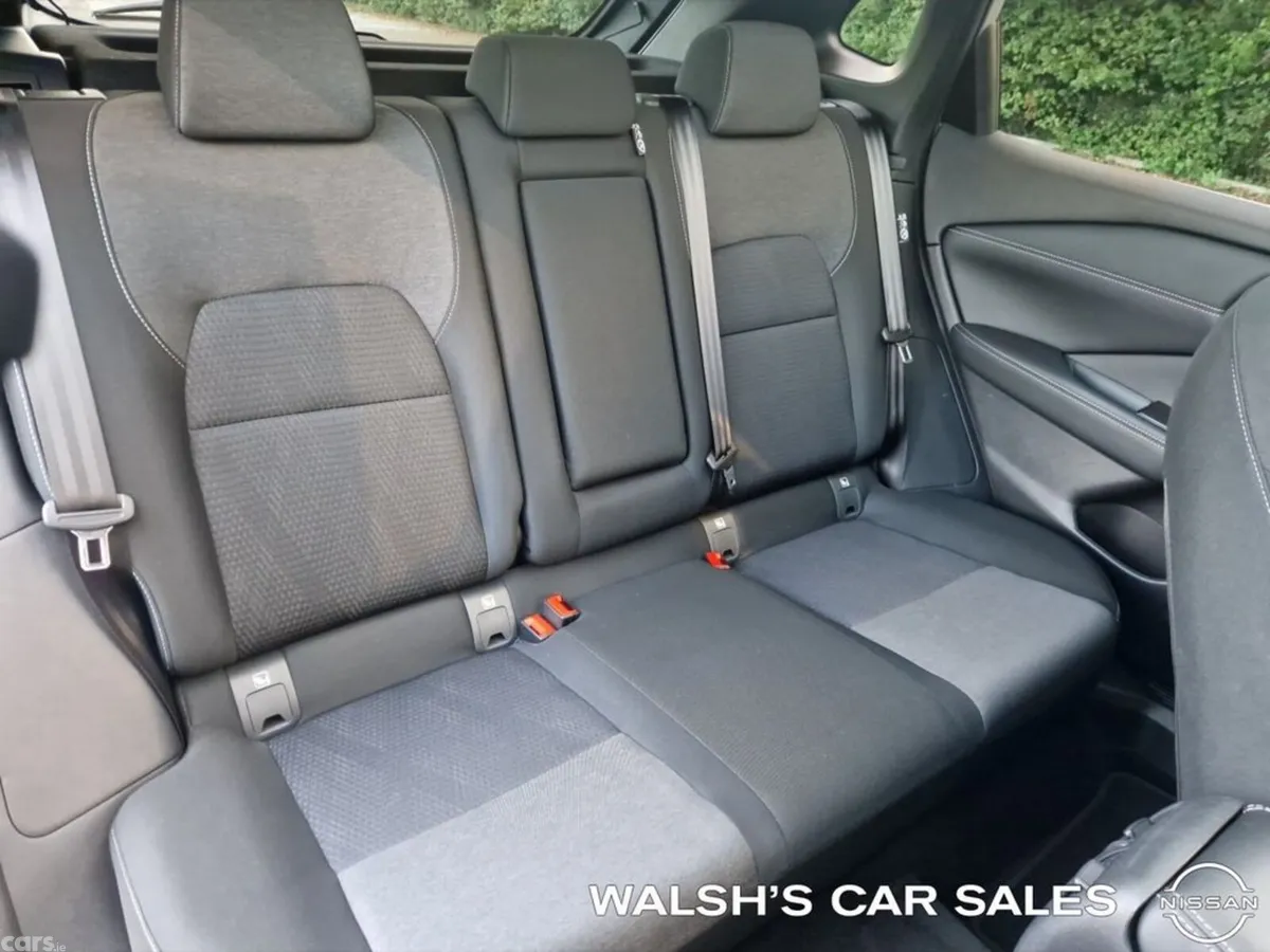 Nissan Qashqai SUV, Petrol, 2024, Silver