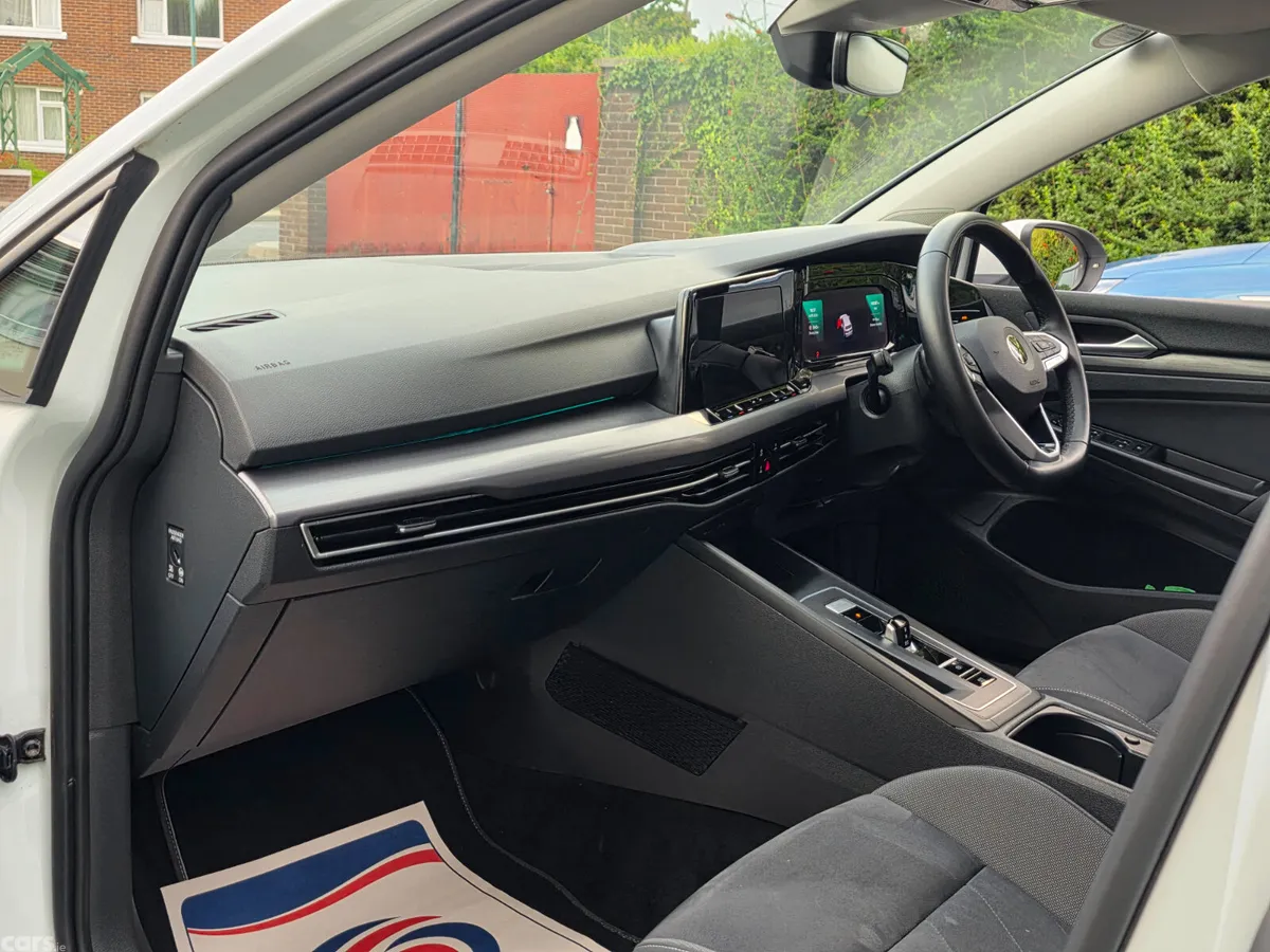 Volkswagen Golf Hatchback, Petrol, 2020, White