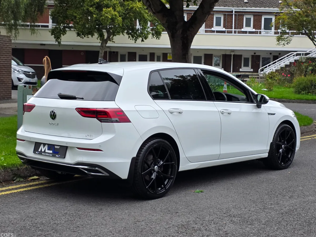 Volkswagen Golf Hatchback, Petrol, 2020, White