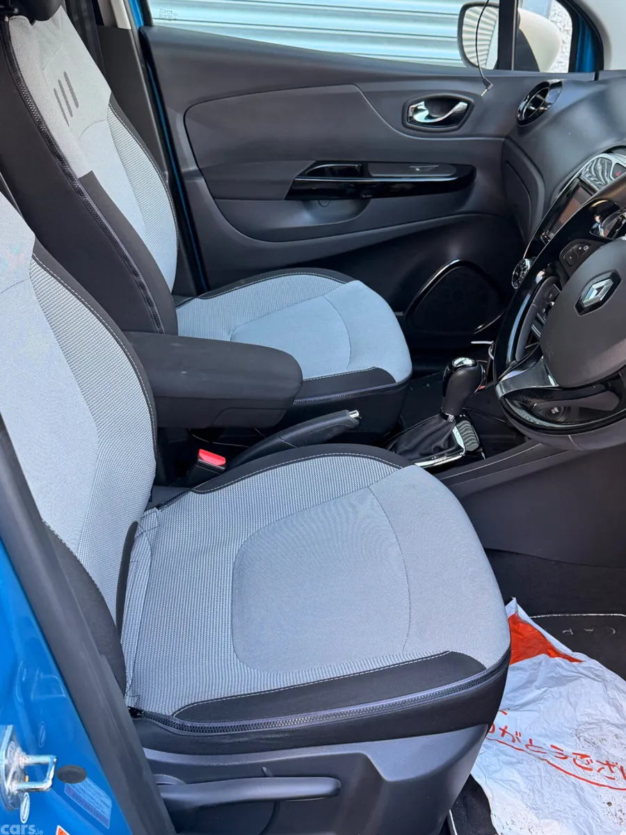 Renault Captur SUV, Petrol, 2016, Blue