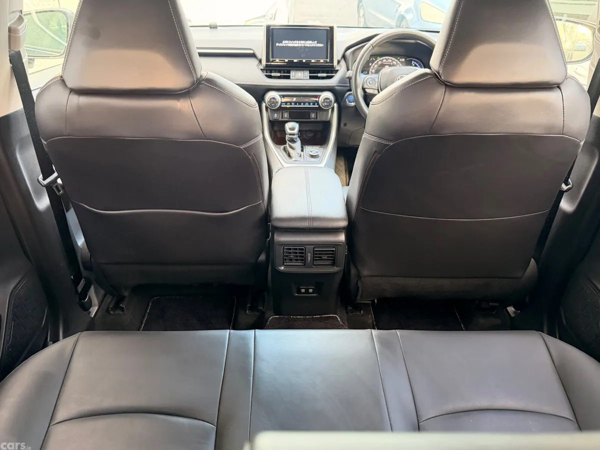 Toyota RAV4 SUV, Petrol Hybrid, 2021, Black