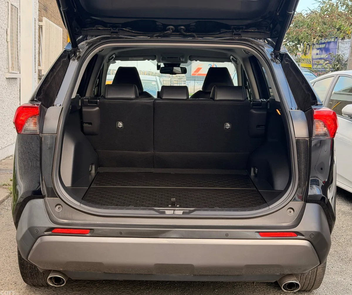 Toyota RAV4 SUV, Petrol Hybrid, 2021, Black