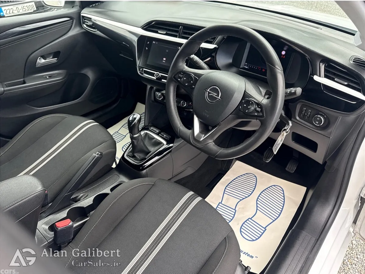 Opel Corsa Hatchback, Petrol, 2023, White