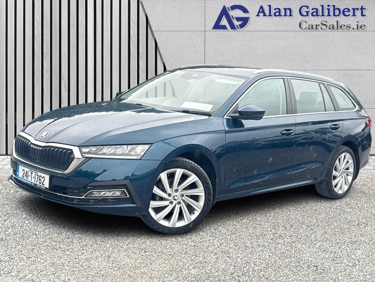 Skoda Octavia Estate, Diesel, 2024, Blue