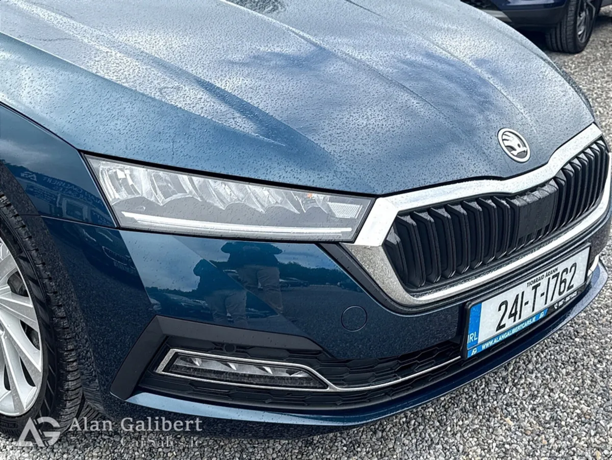 Skoda Octavia Estate, Diesel, 2024, Blue