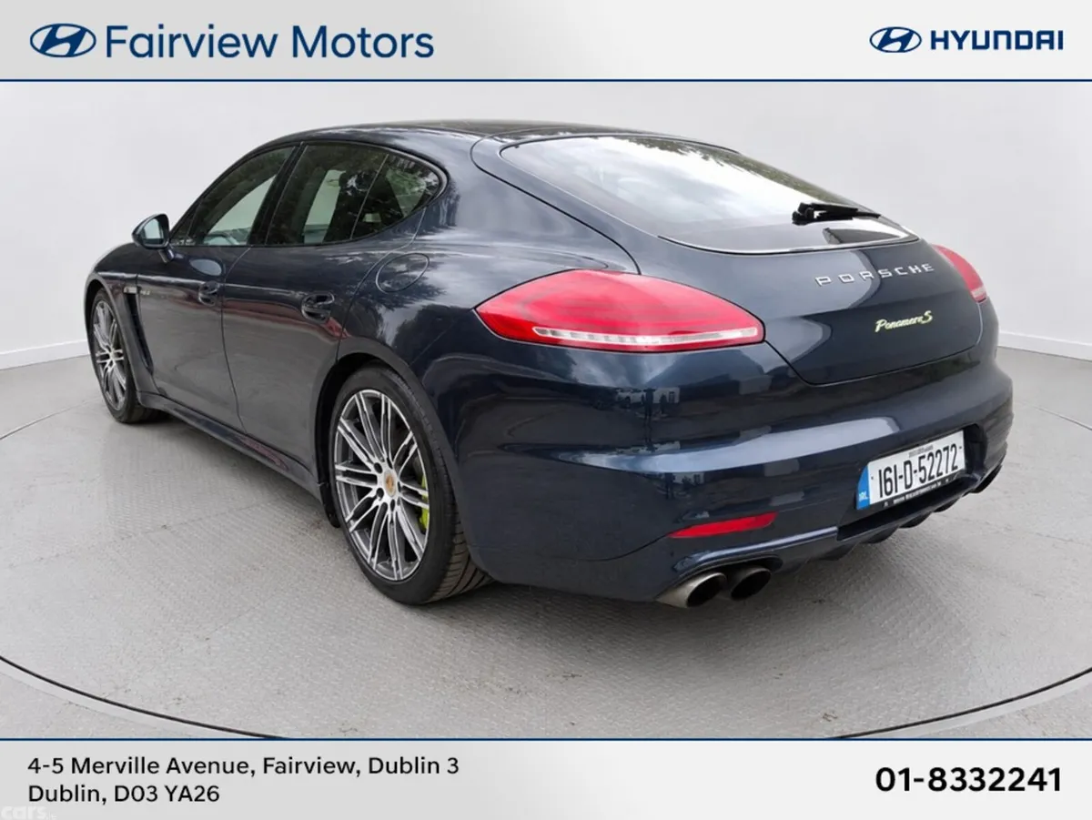 Porsche Panamera Hatchback, Petrol Plug-in Hybrid, 2016, Blue