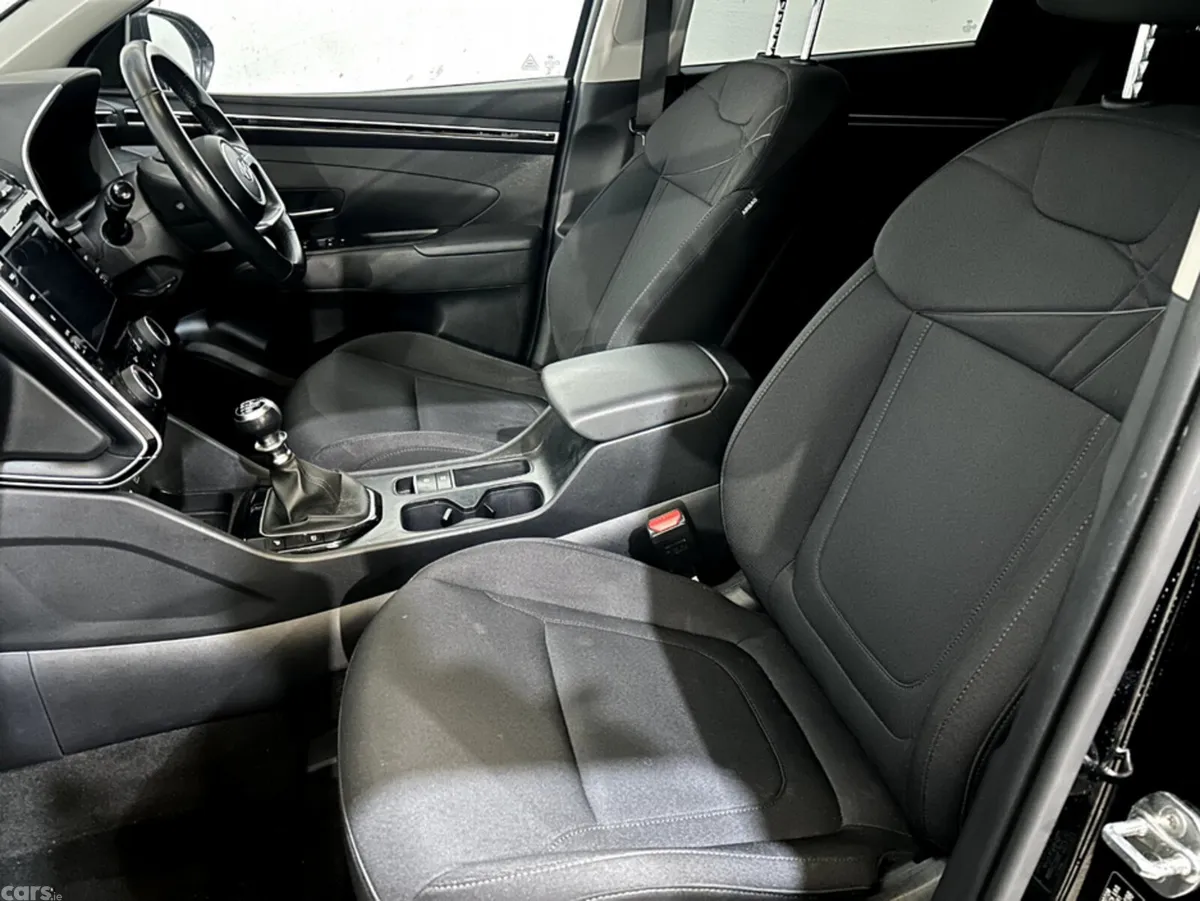 Hyundai Tucson MPV, Diesel, 2022, Black