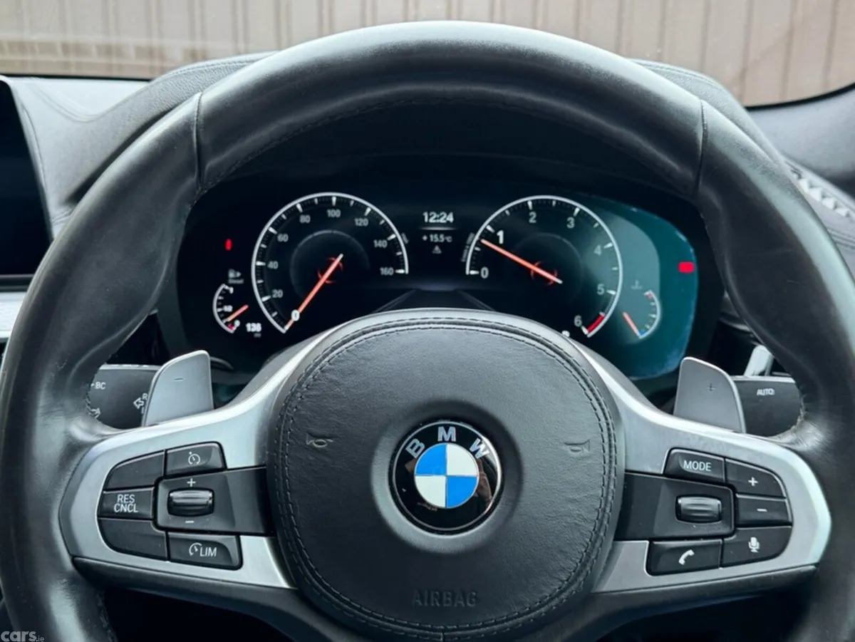 BMW 5-Series Saloon, Diesel, 2019, White