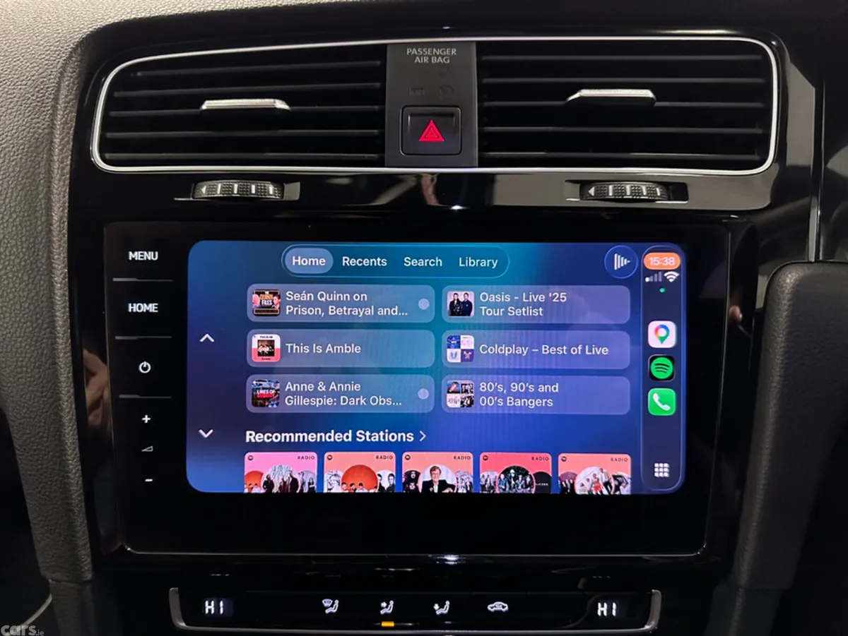 Volkswagen Golf Hatchback, Petrol, 2019, Blue