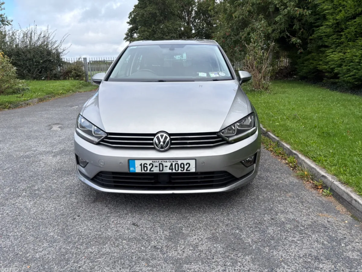 Volkswagen Golf Hatchback, Petrol, 2016, Silver