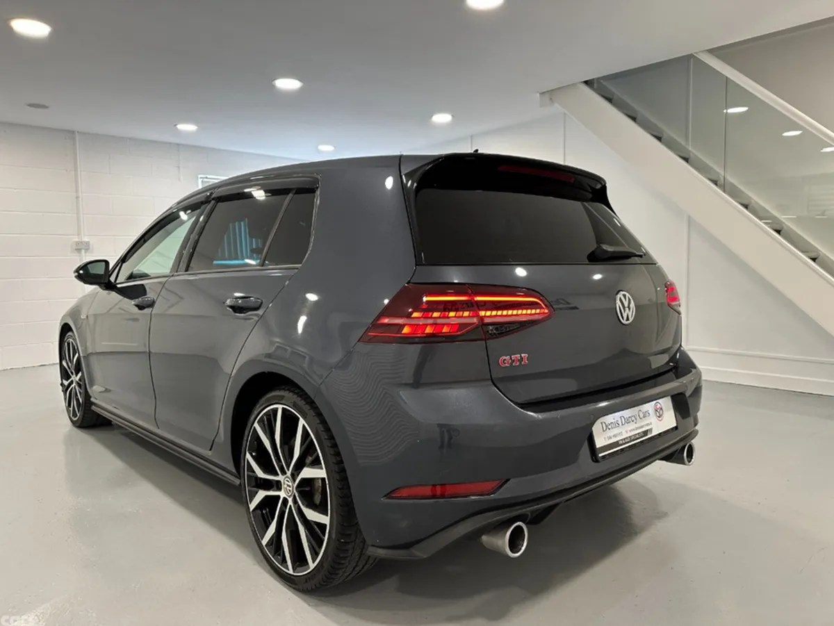 Volkswagen Golf Hatchback, Petrol, 2019, Blue