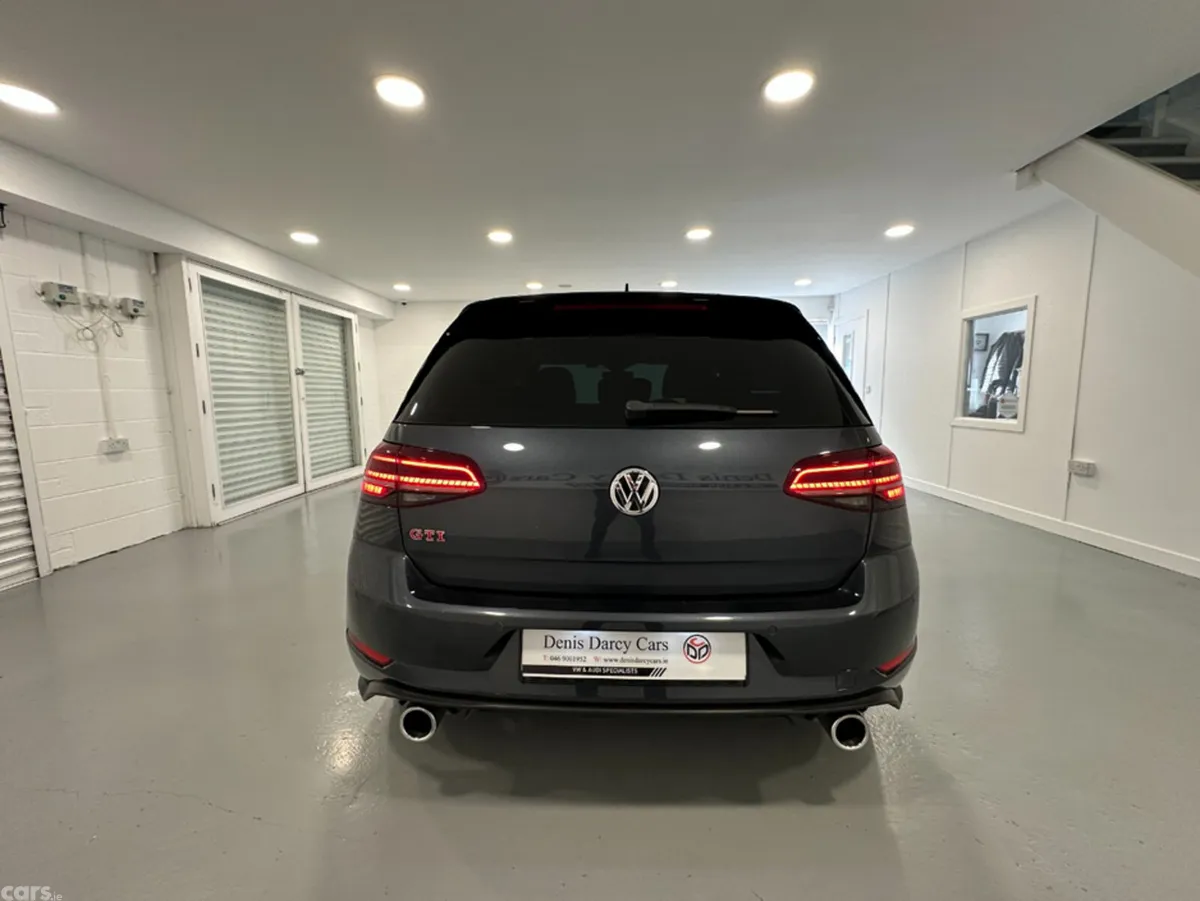 Volkswagen Golf Hatchback, Petrol, 2019, Blue