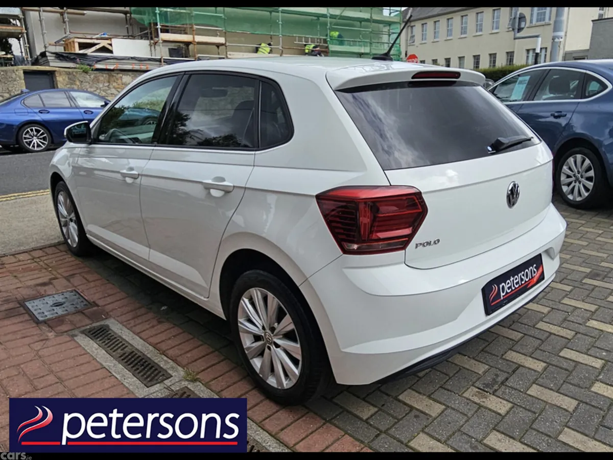Volkswagen Polo Hatchback, Petrol, 2018, White