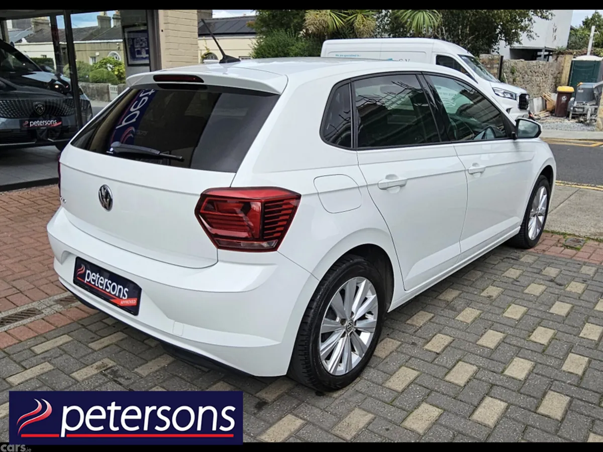 Volkswagen Polo Hatchback, Petrol, 2018, White