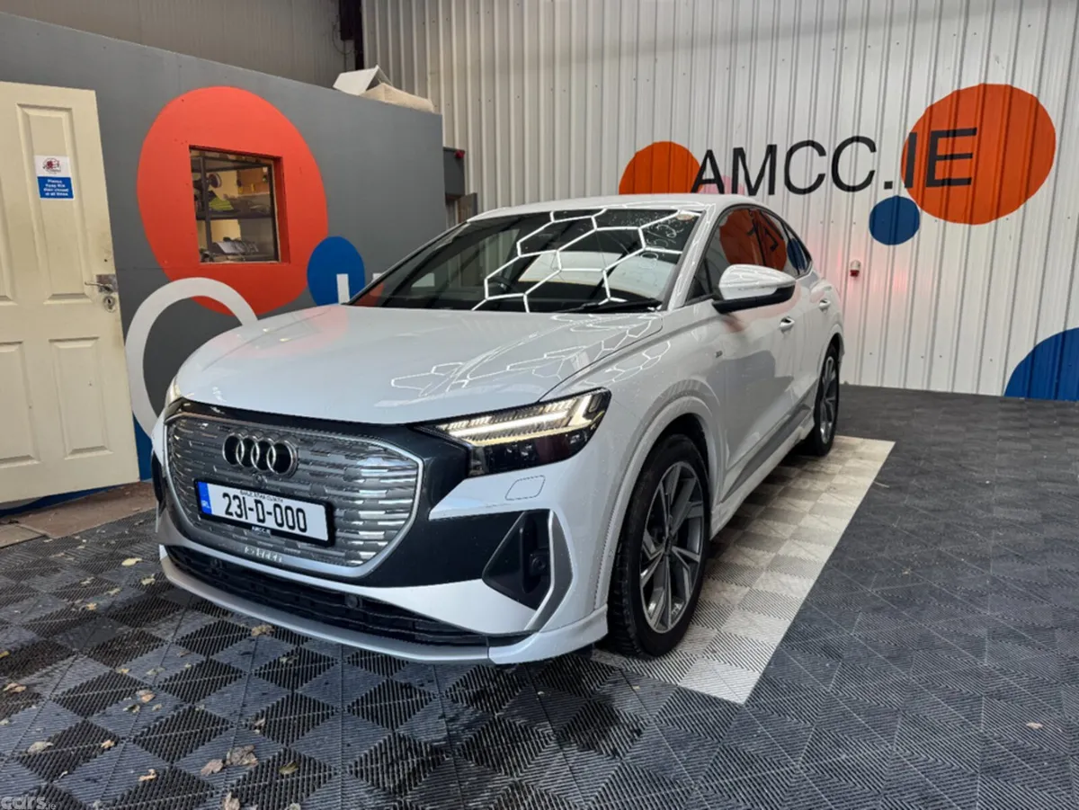 Audi Q4 e-tron SUV, Electric, 2023, White