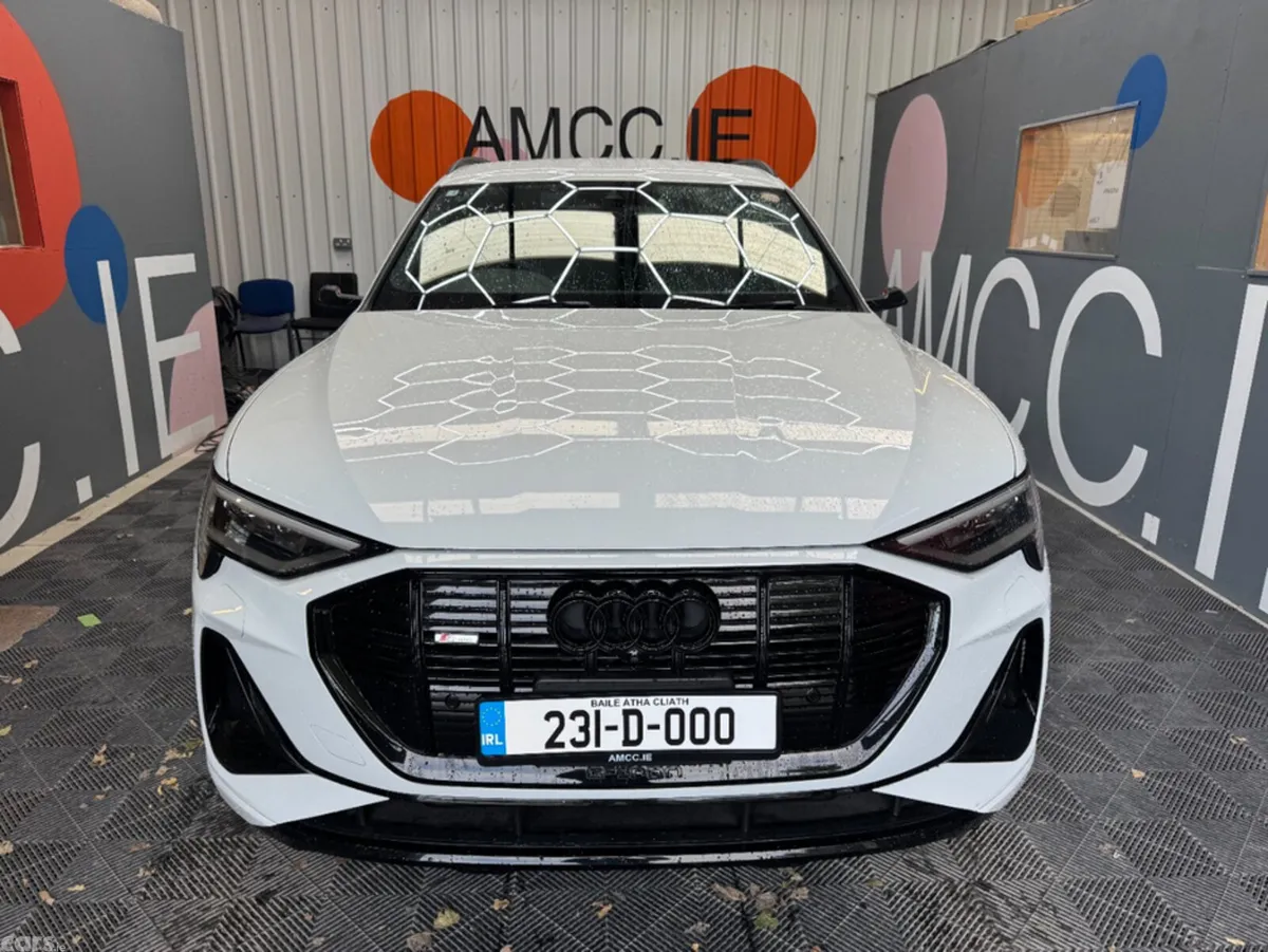 Audi e-tron SUV, Electric, 2023, Black
