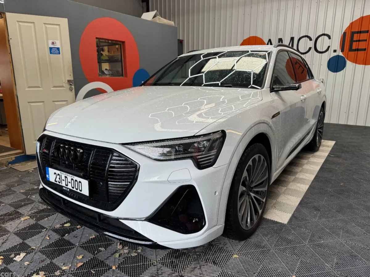 Audi e-tron SUV, Electric, 2023, Black