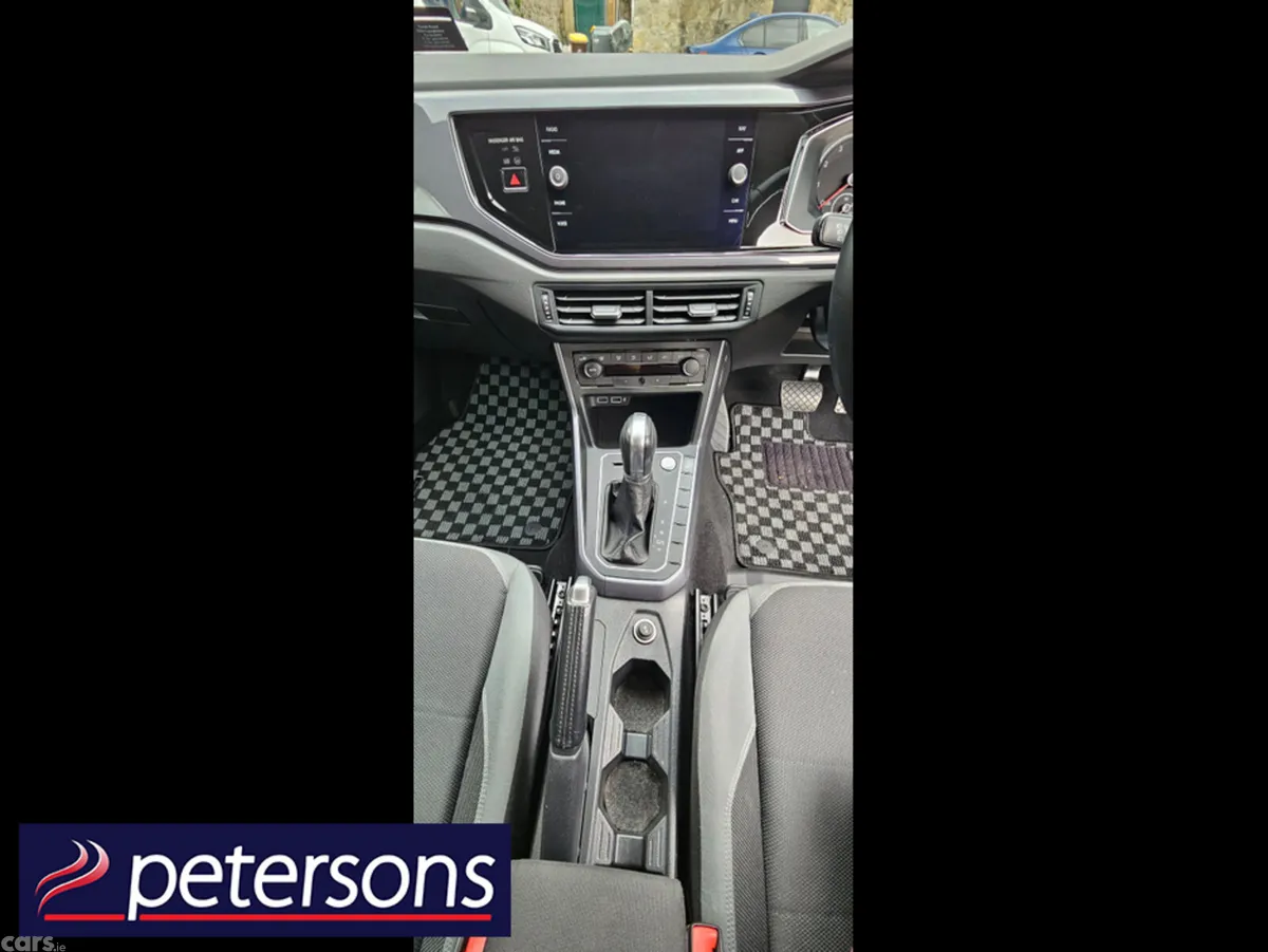 Volkswagen Polo Hatchback, Petrol, 2018, White