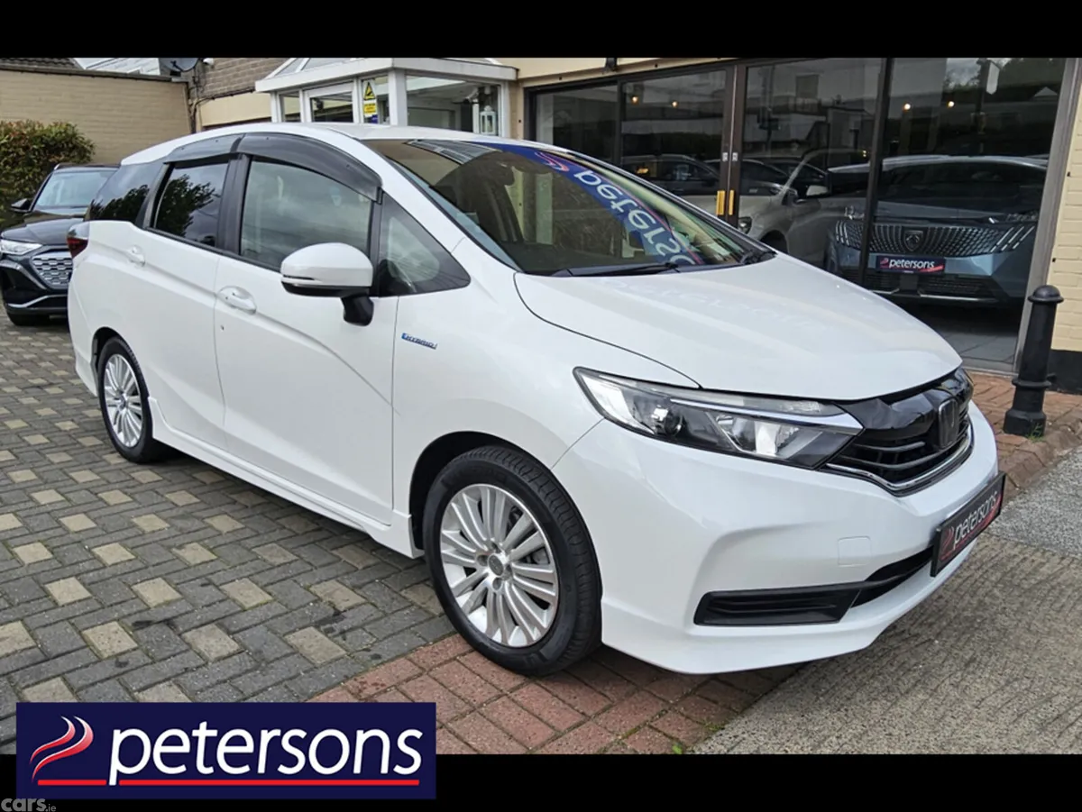 Honda Shuttle Estate, Petrol Hybrid, 2021, White
