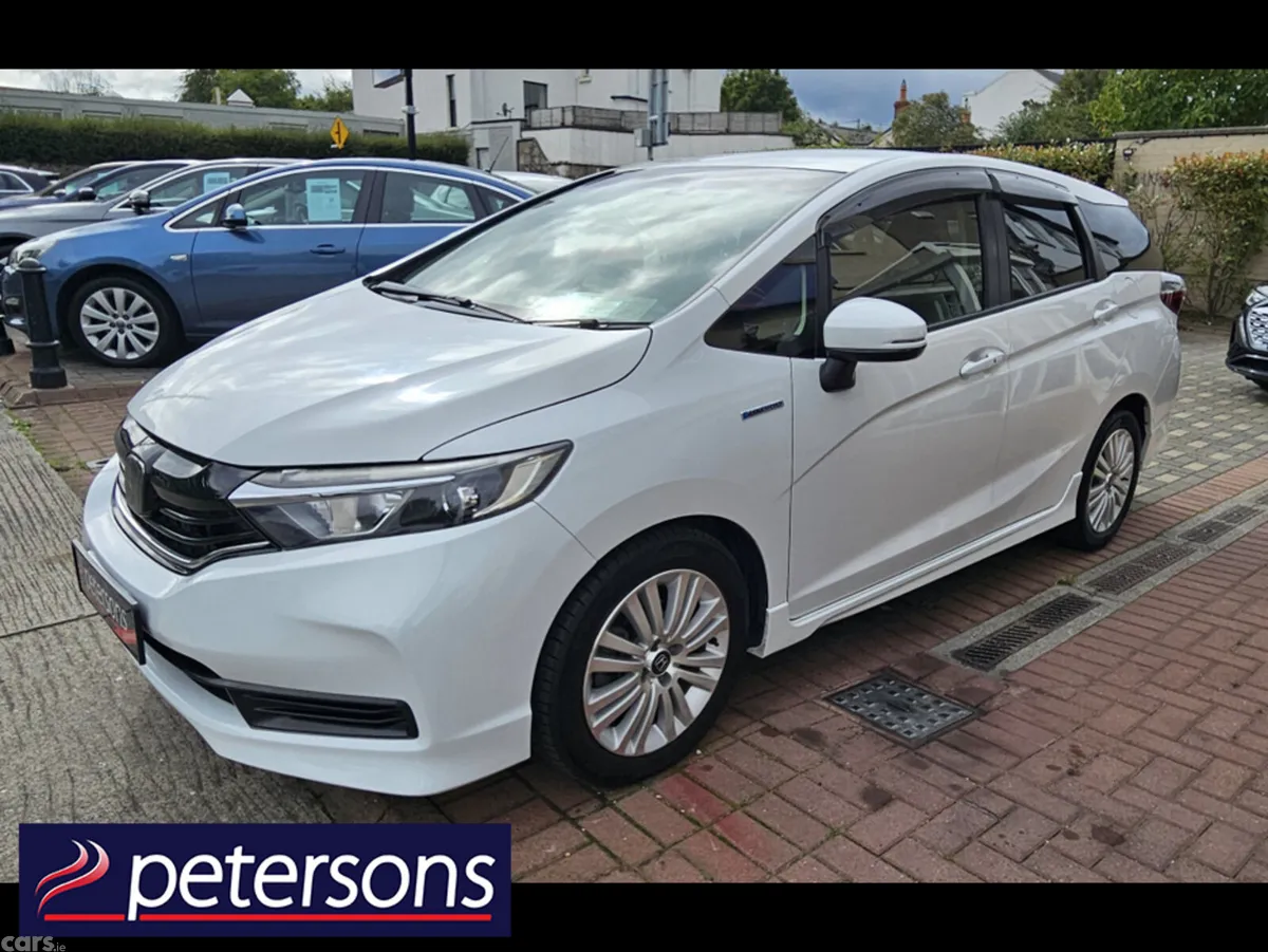 Honda Shuttle Estate, Petrol Hybrid, 2021, White
