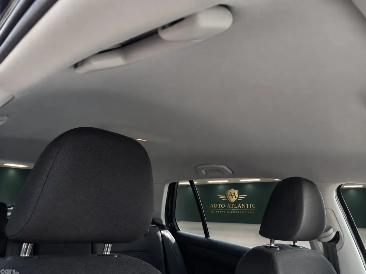 Volkswagen Golf Hatchback, Petrol, 2013, Black