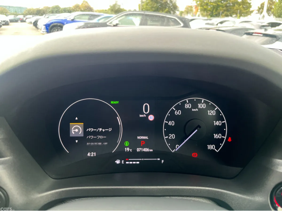 Honda Vezel SUV, Petrol Hybrid, 2022, White