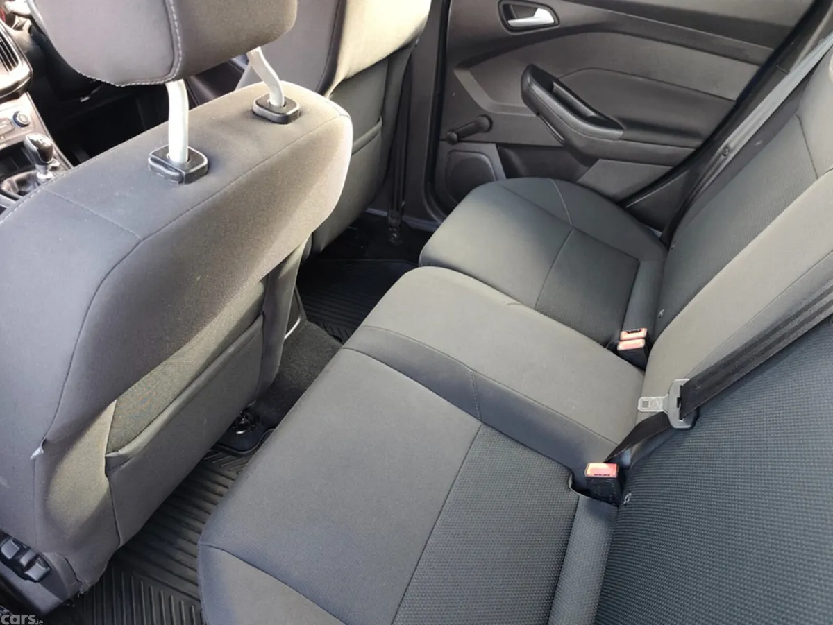 Ford Focus Hatchback, Diesel, 2016, Blue