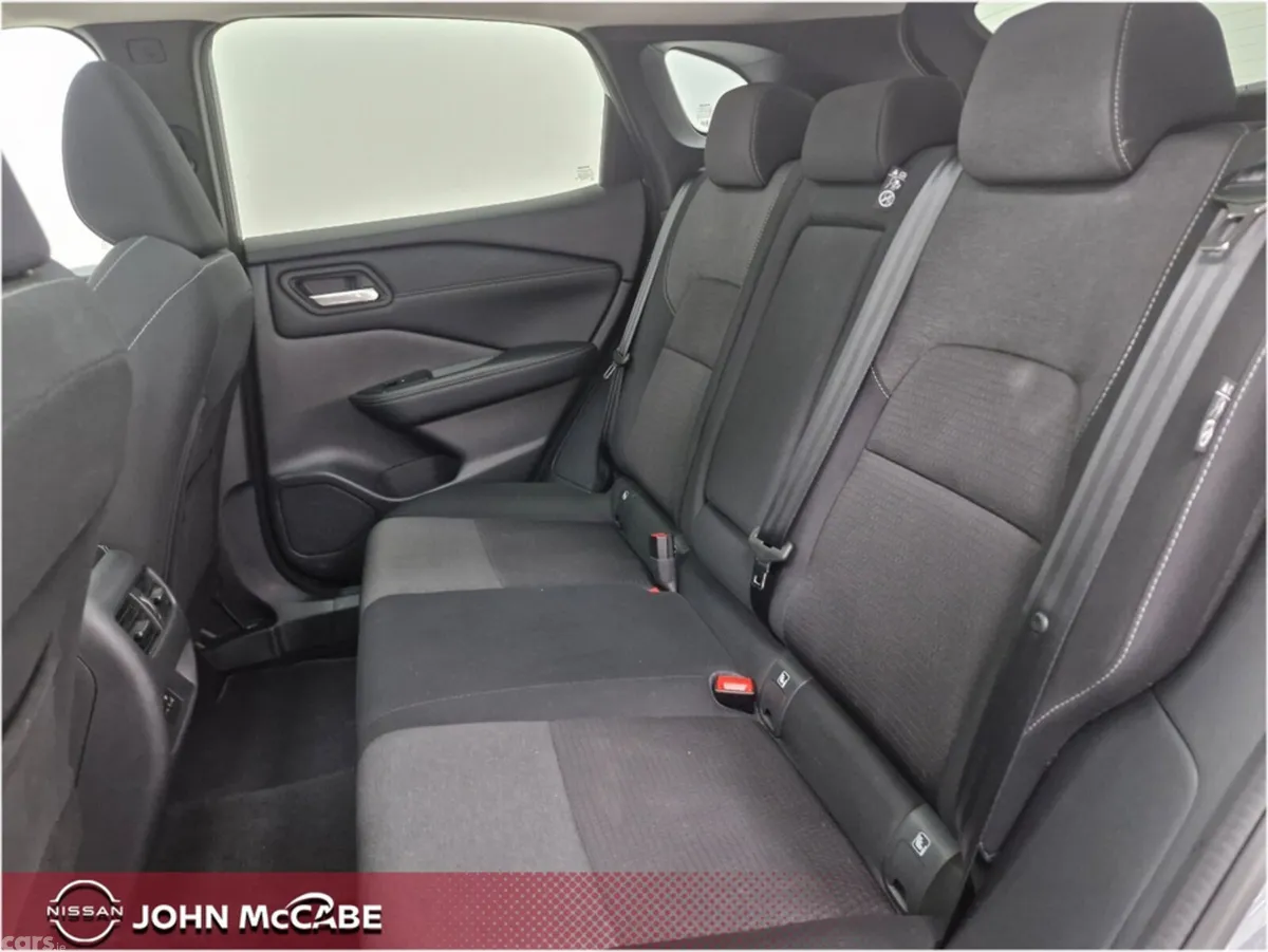 Nissan Qashqai MPV, Petrol, 2024, Grey