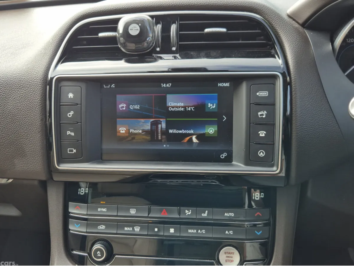 Jaguar F-Pace SUV, Diesel, 2017, Blue