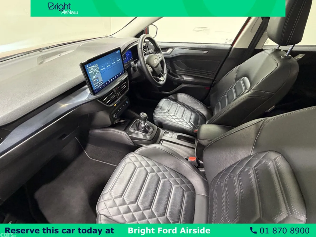 Ford Focus Hatchback, Petrol Hybrid, 2025, Blue