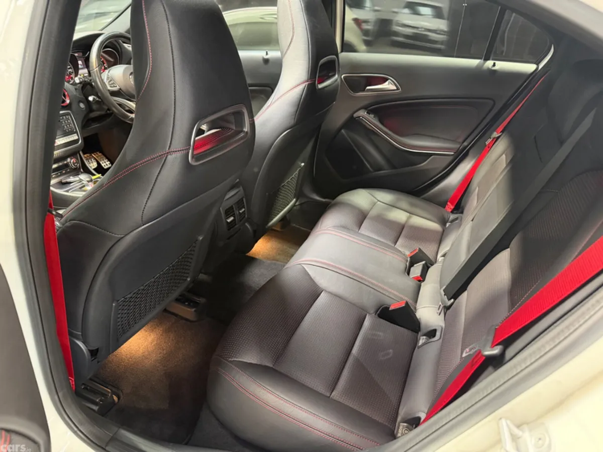 Mercedes-Benz A-Class Hatchback, Petrol, 2016, White