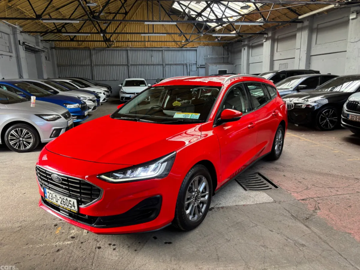 Ford Focus Estate, Petrol, 2023, Red