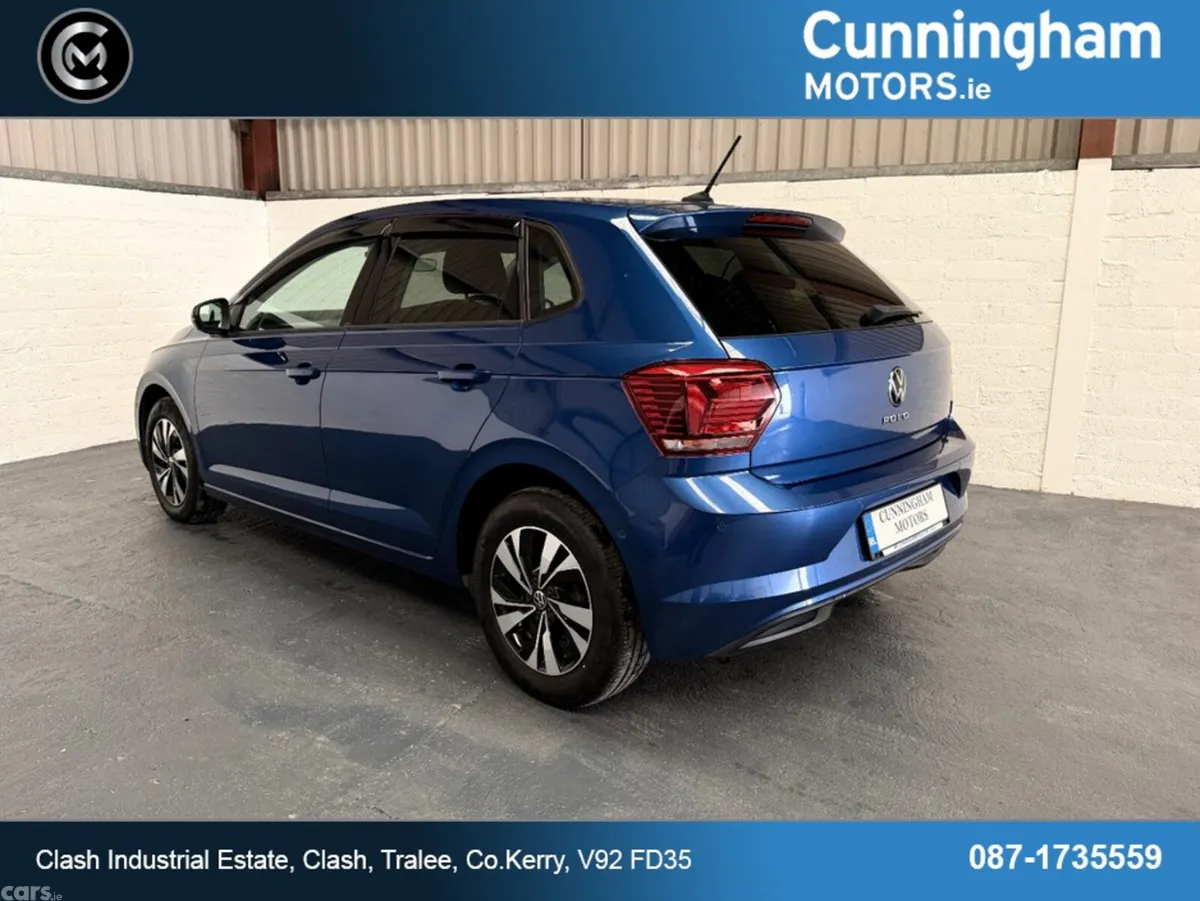 Volkswagen Polo Hatchback, Petrol, 2021, Blue