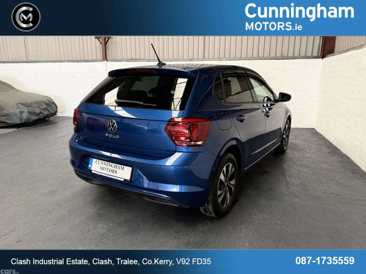 Volkswagen Polo Hatchback, Petrol, 2021, Blue