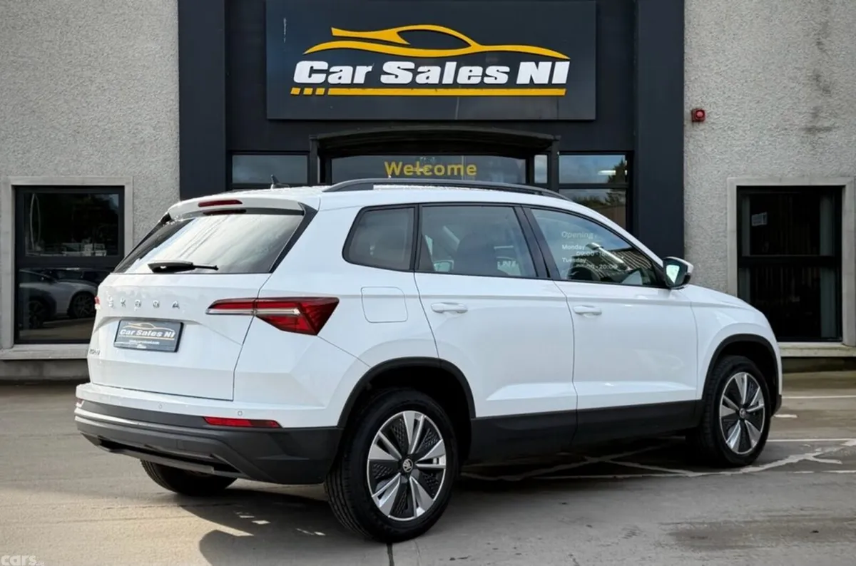 Skoda Karoq SUV, Diesel, 2022, White