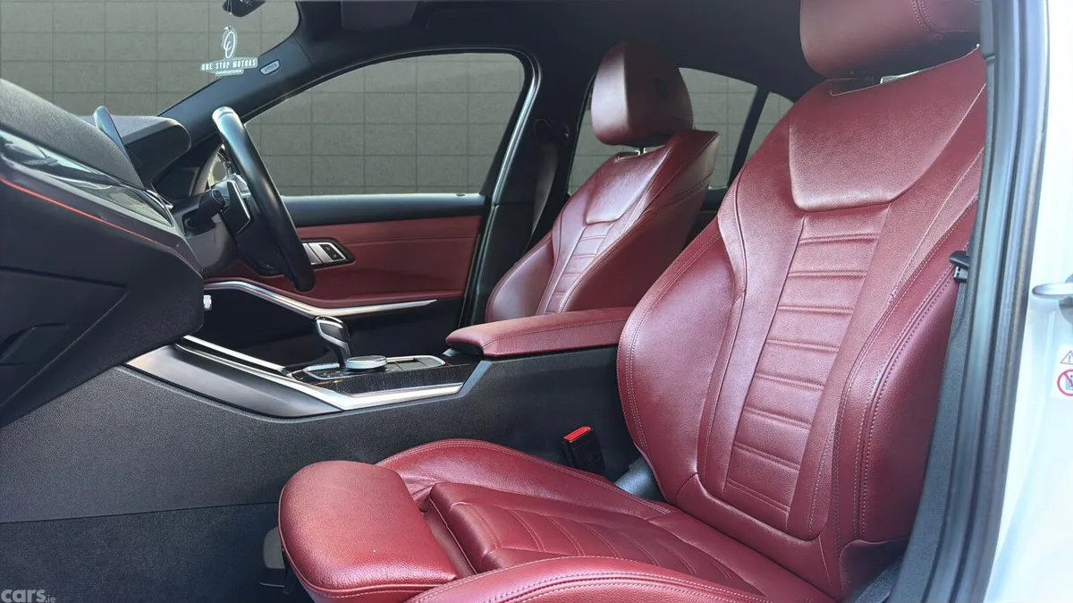 BMW 3-Series Saloon, Diesel, 2022, White