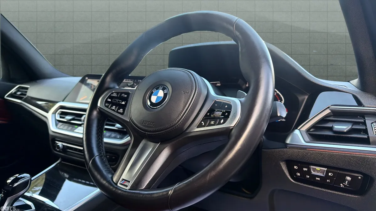 BMW 3-Series Saloon, Diesel, 2022, White